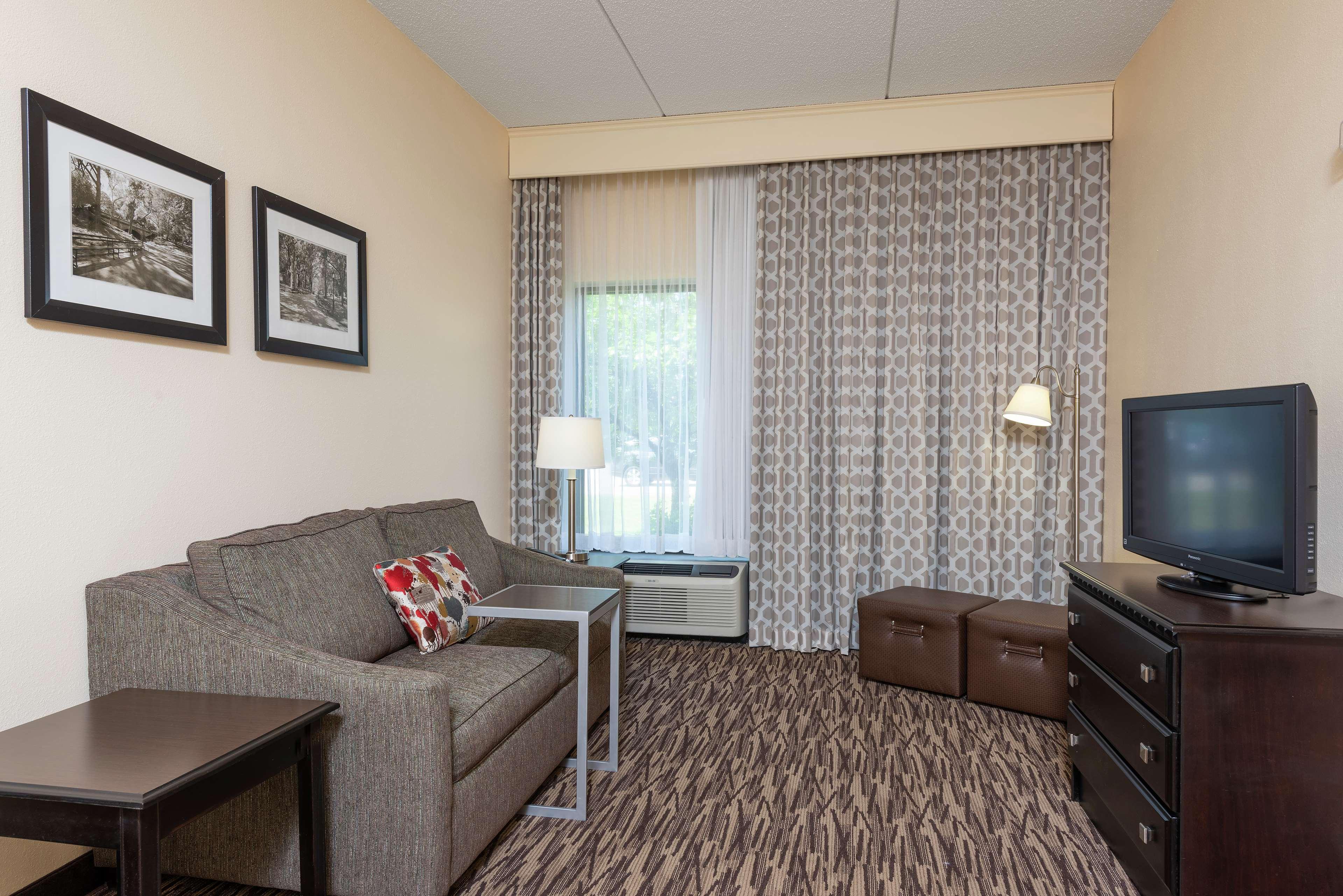 Hampton Inn & Suites Cleveland-Airport/Middleburg Heights Exterior foto