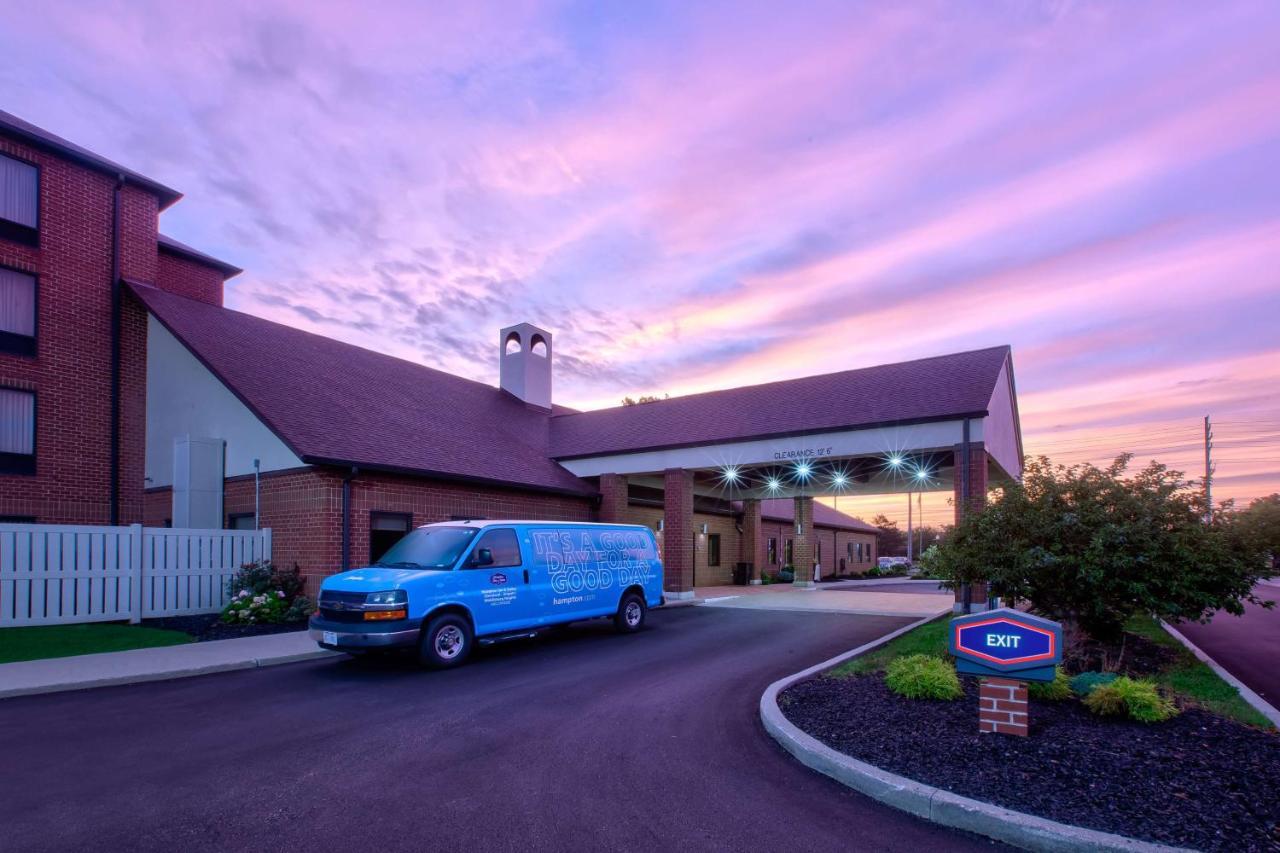Hampton Inn & Suites Cleveland-Airport/Middleburg Heights Exterior foto
