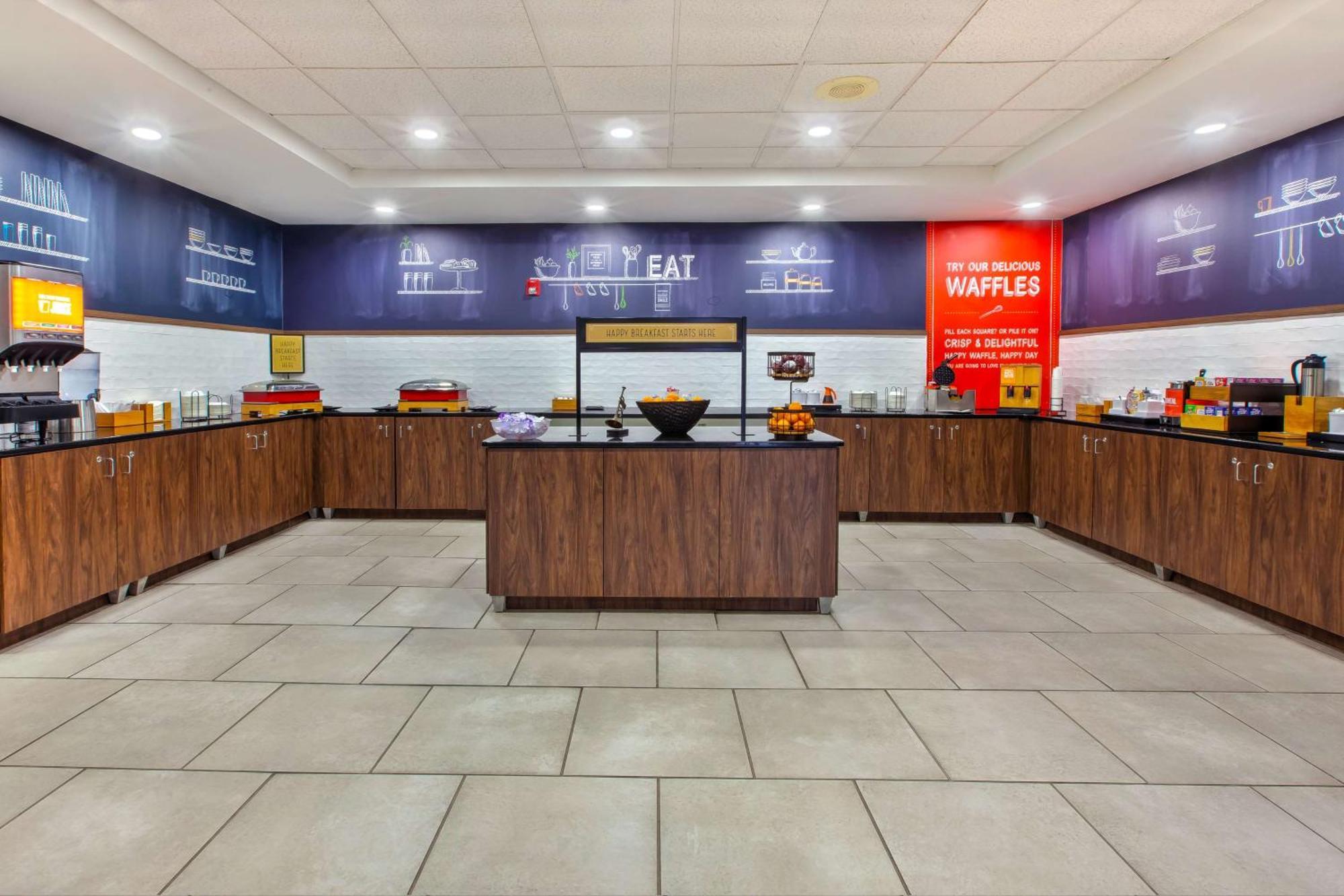 Hampton Inn & Suites Cleveland-Airport/Middleburg Heights Exterior foto
