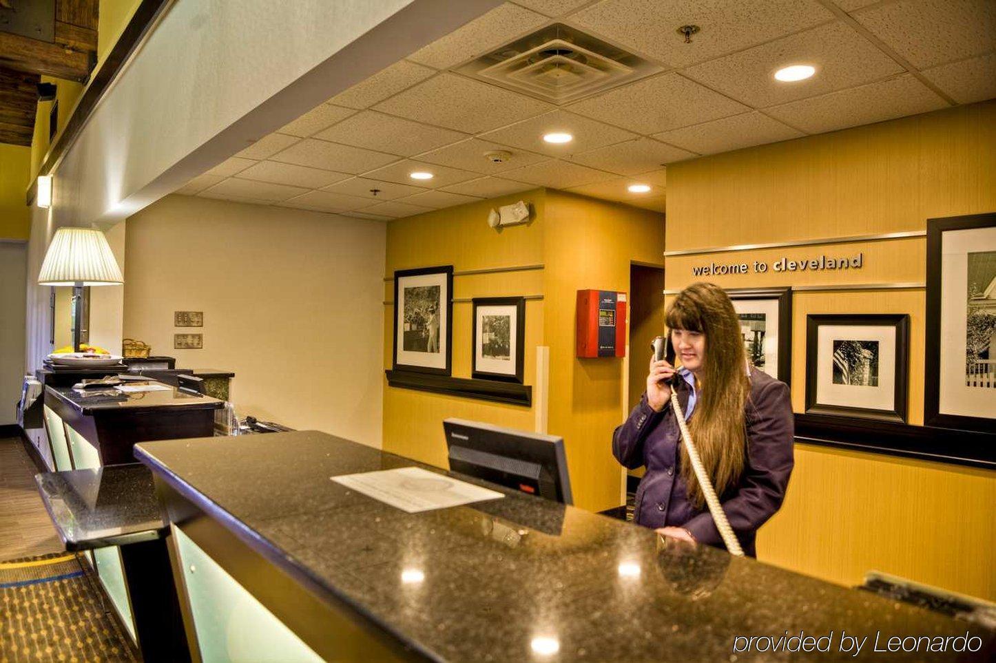 Hampton Inn & Suites Cleveland-Airport/Middleburg Heights Interior foto