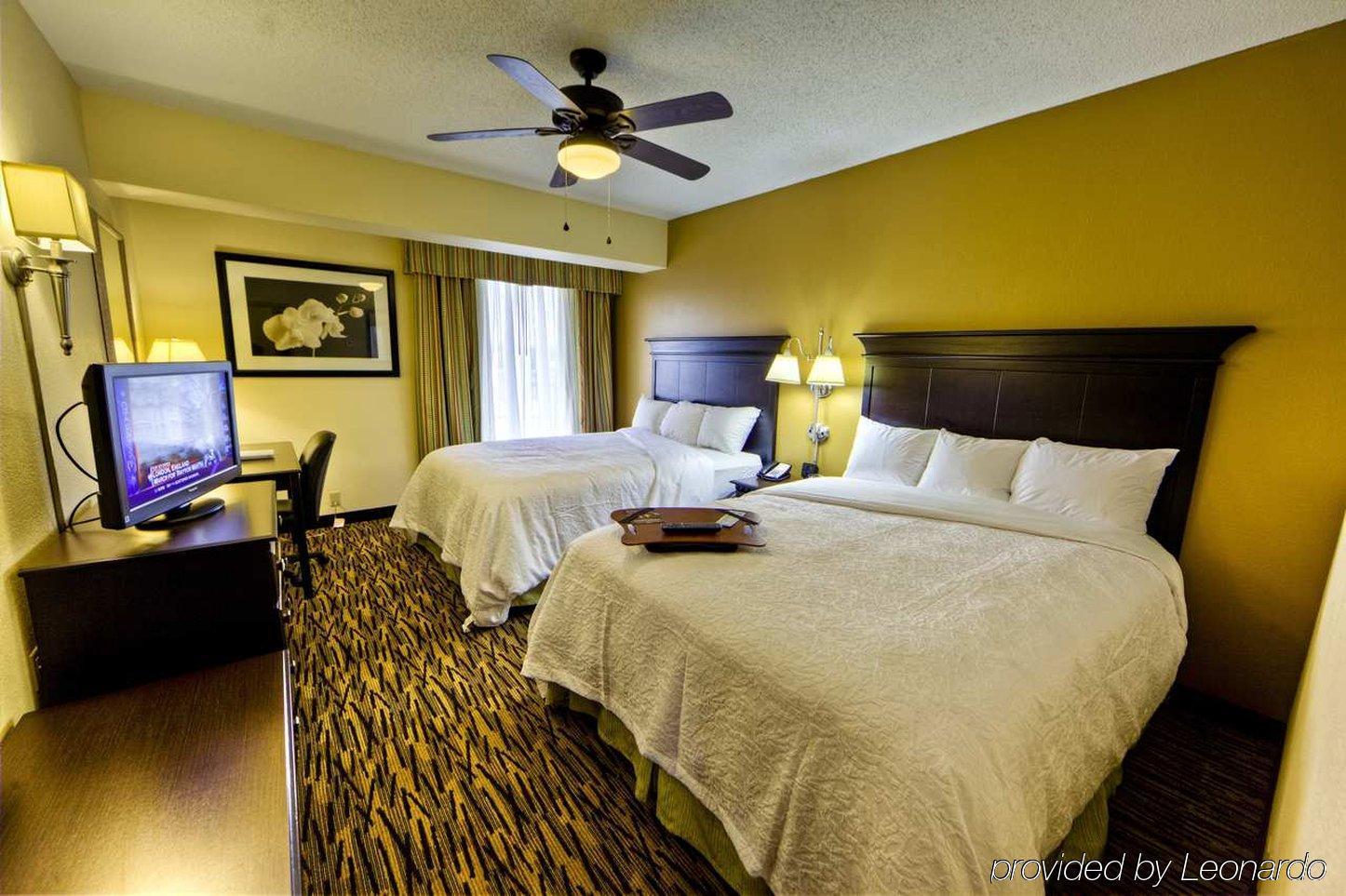 Hampton Inn & Suites Cleveland-Airport/Middleburg Heights Quarto foto