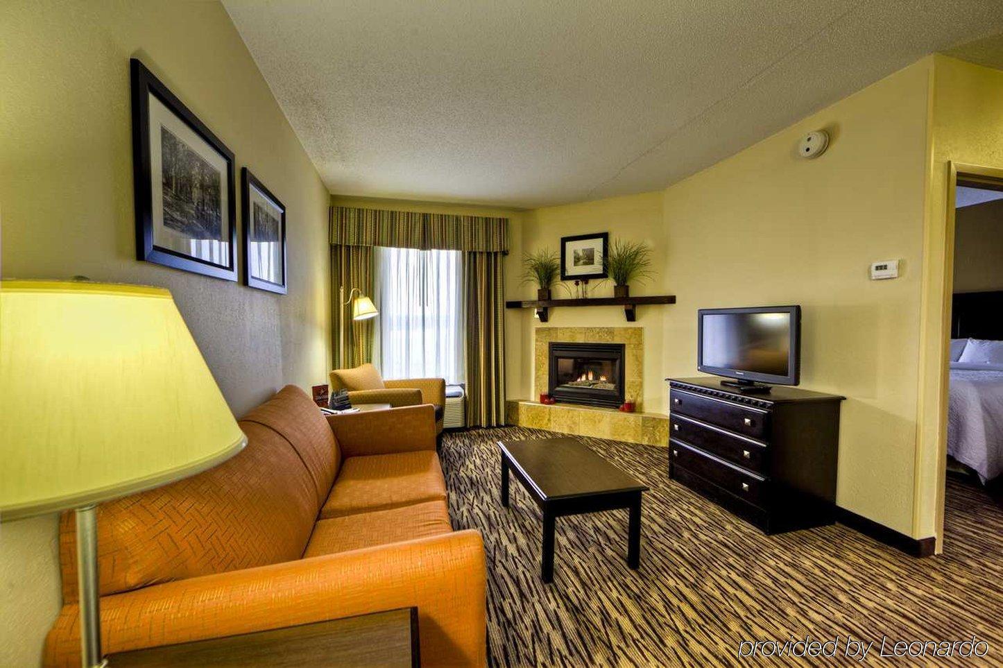 Hampton Inn & Suites Cleveland-Airport/Middleburg Heights Quarto foto